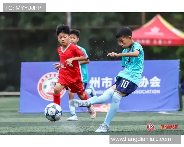 广州足球队在精英赛中的团队协作表现分析与点评