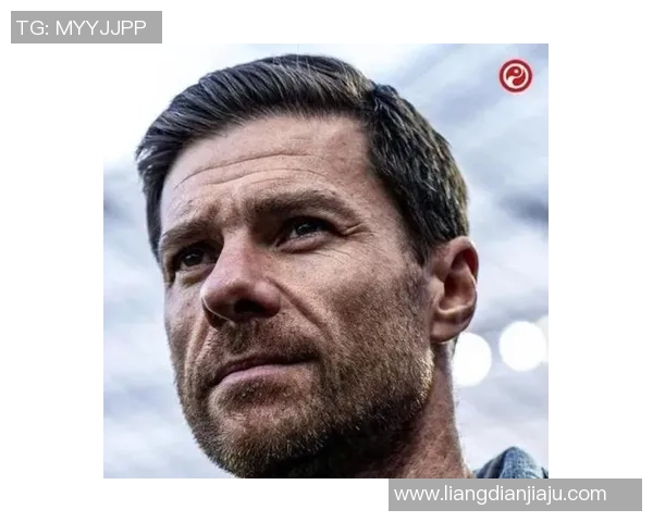 大爷心目中的足球明星究竟是谁他为何如此崇拜他